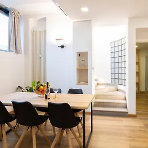 milan-design-flats.it-lombardy.com/