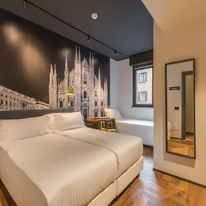 Hotel Roxy, Milaan